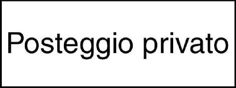 10.335 Zusatztafel Grösse cm: 40/20, Text: Posteggio privat