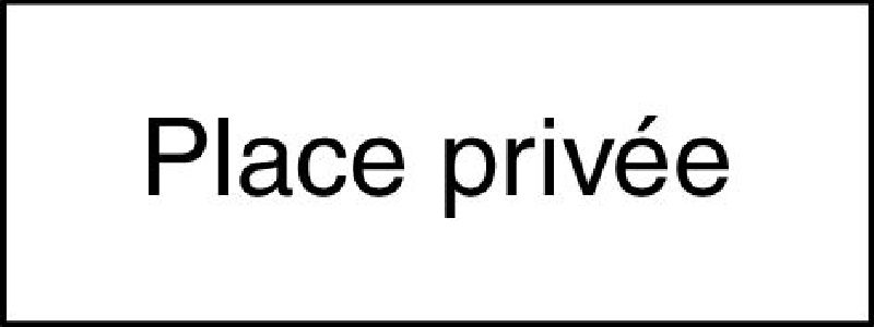 10.256 Zusatztafel EG Grösse cm: 40/15, Text: Place privée