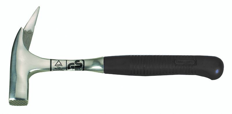 LATTHAEMMER  GESCHMIEDET 600GR. MIT MAGNET UND GUMMIGRIFF